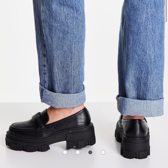 ASOS DESIGN Movable padded chunky loafers in black - Picture 3 of 4
